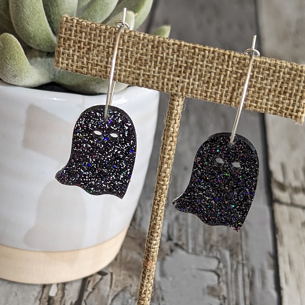 🎃Black Glitter Acrylic Ghost Earrings NEW!